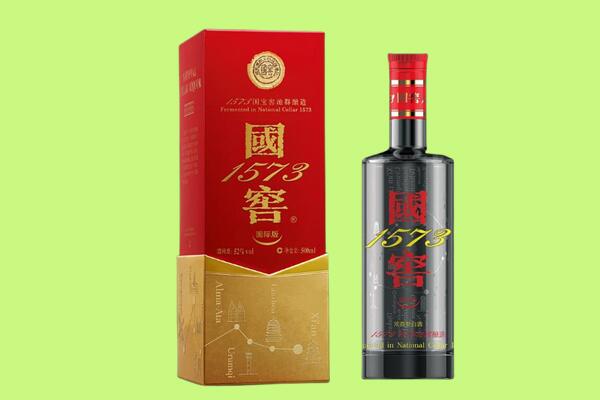忻城县回收国窖1573.jpg